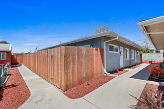 13649 Foxley Dr in Whittier, CA - Building Photo - Building Photo