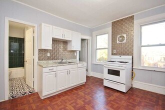 146 Johnston St-Unit -1 in Newburgh, NY - Building Photo - Building Photo