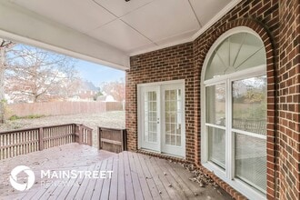 9 Oliver Ct in Greensboro, NC - Foto de edificio - Building Photo