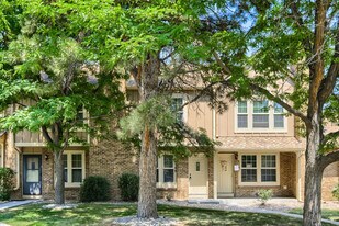 6749 Mountain Top Ln in Colorado Springs, CO - Building Photo