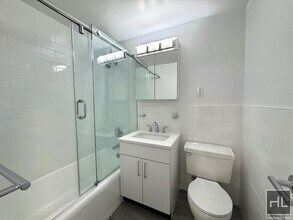 EAST 63 STREET in New York, NY - Building Photo - Building Photo