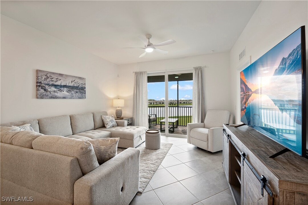 43985 Boardwalk Loop in Punta Gorda, FL - Foto de edificio