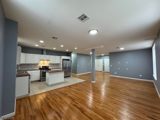 property at 610 Devon St