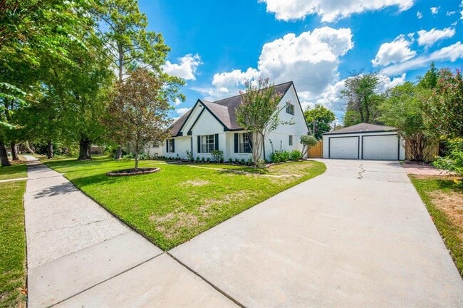 12507 Whittington Dr in Houston, TX - Building Photo - Building Photo