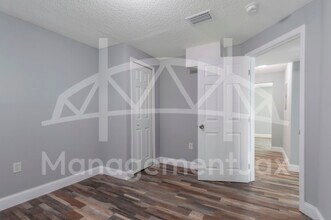 216 E 2nd St in Jacksonville, FL - Building Photo - Building Photo
