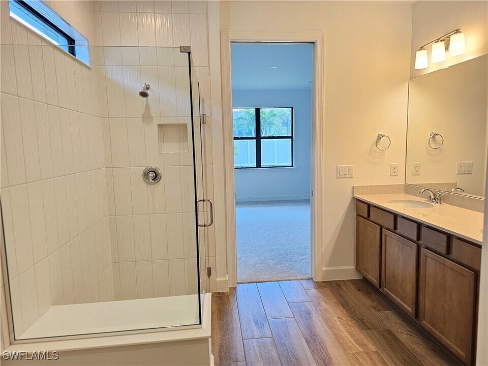 24835 Marina Del Ray Dr in Bonita Springs, FL - Building Photo