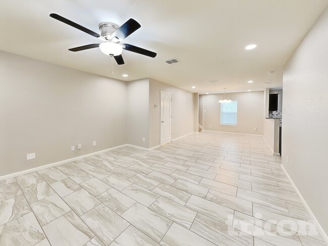 6115 Southern Vis, Unit 601 in San Antonio, TX - Building Photo - Building Photo