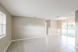 1706 NW 14th Ave in Fort Lauderdale, FL - Building Photo - Building Photo