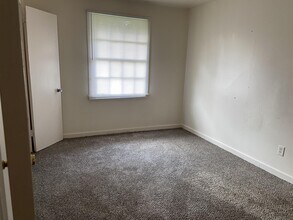 2416 Knox Dr in Valdosta, GA - Building Photo - Building Photo