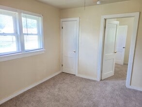 1104 1/2-1421-1422 Wallace St in Clovis, NM - Building Photo - Building Photo