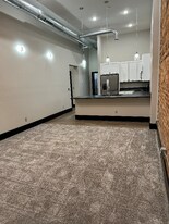 430-432 Main St, Unit 432 Main Apt 4 in Marseilles, IL - Building Photo