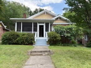 615 Northridge St in Greensboro, NC - Building Photo - Building Photo