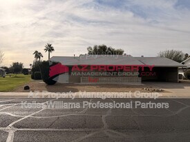 10831 W Deanne Dr in Sun City, AZ - Building Photo