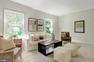 6372 8th Cir in Alexandria, VA - Building Photo - Building Photo