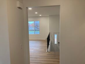 431 N Thompson Rd in Sun Prairie, WI - Building Photo - Building Photo