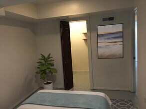 418 NW Maryland St, Unit lower in Pullman, WA - Foto de edificio - Building Photo