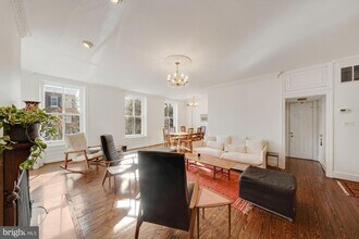3333 N St NW-Unit -4 in Washington, DC - Building Photo - Building Photo