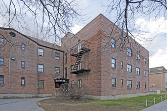 147-42 75th Ave in Flushing, NY - Building Photo - Building Photo