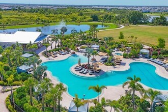 3293 Hilltop Cir in Lakewood Ranch, FL - Building Photo - Building Photo