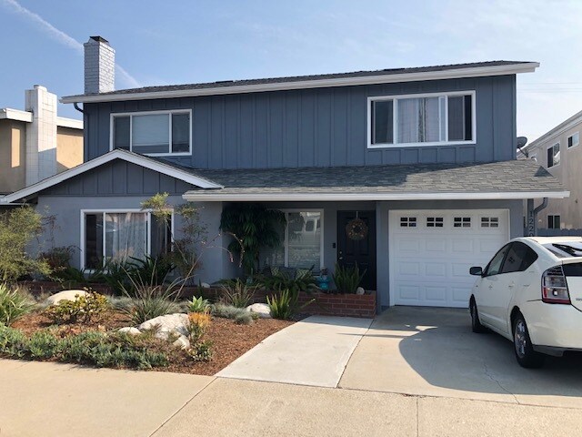1220 Amethyst St in Redondo Beach, CA - Building Photo