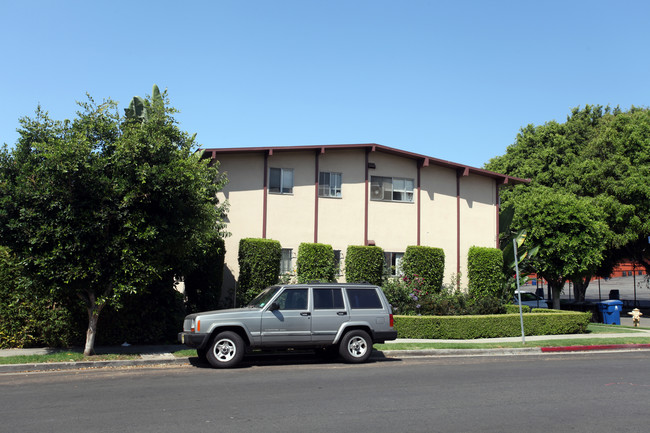 11554 Wyoming Ave in Los Angeles, CA - Foto de edificio - Building Photo