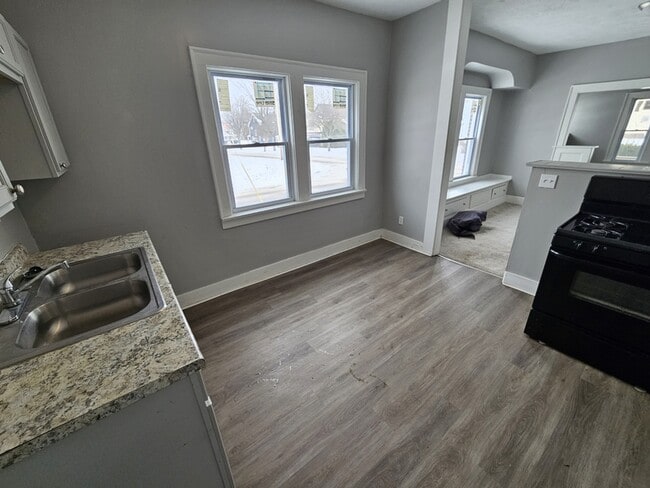 3784 E 114th St in Cleveland, OH - Building Photo - Building Photo