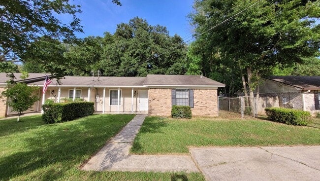 property at 1033 Peakview Dr