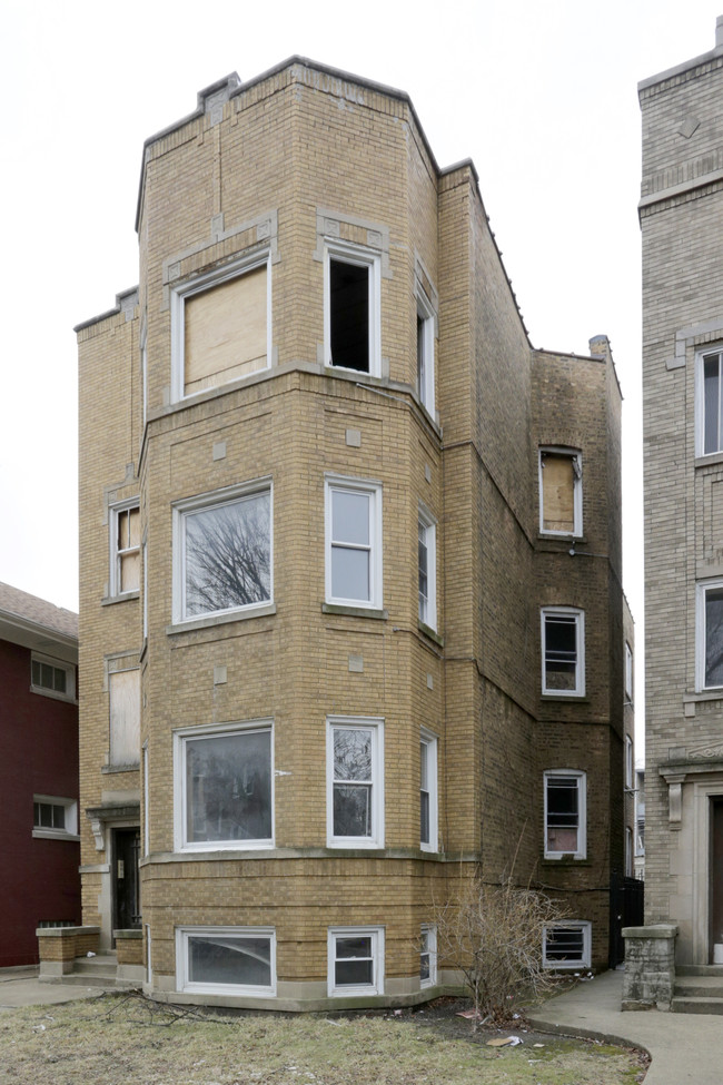 6424 N Washtenaw Ave in Chicago, IL - Building Photo - Building Photo