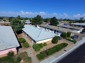 1109 Louisiana SE in Albuquerque, NM - Building Photo - Building Photo