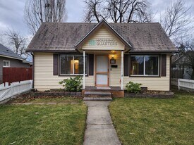 714 E 37th Ave in Spokane, WA - Building Photo