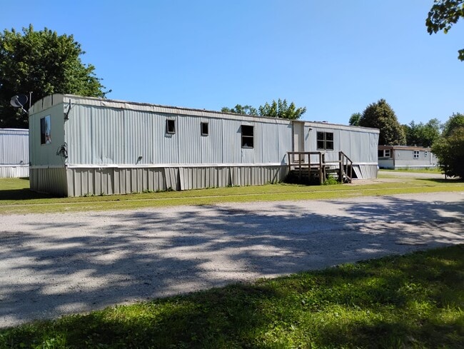 710 Mill St in Georgetown, IL - Building Photo - Building Photo