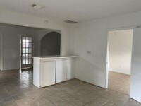 7630 Claiborne St in Houston, TX - Building Photo - Building Photo