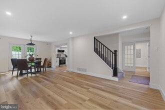 480 Yale Dr in Southampton, PA - Building Photo - Building Photo