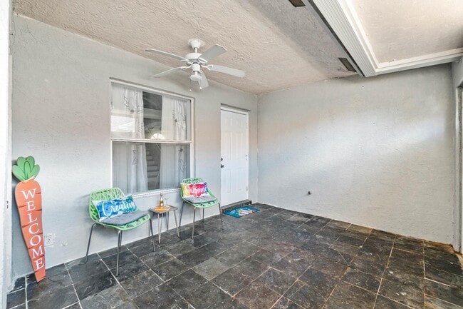 13916 Folkestone Cir in Wellington, FL - Building Photo - Building Photo