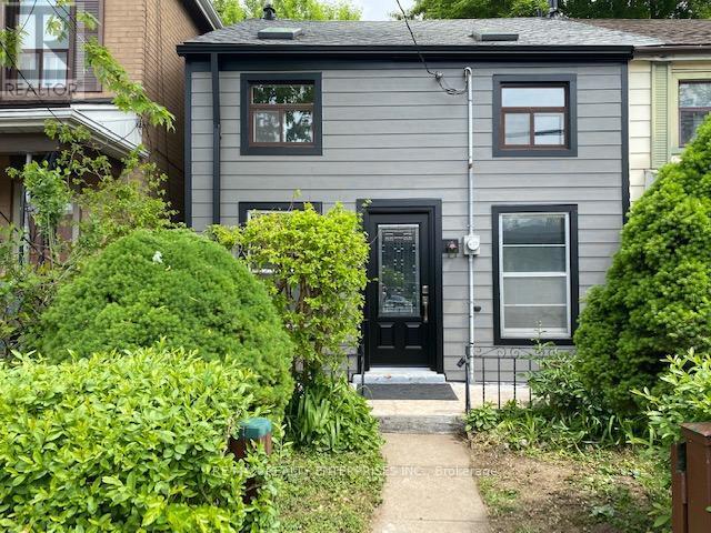 396 MacNab St N in Hamilton, ON - Building Photo