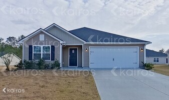 107 Lord Effingham Wy in Springfield, GA - Building Photo