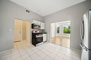 3129-3131 W Augusta Blvd in Chicago, IL - Building Photo