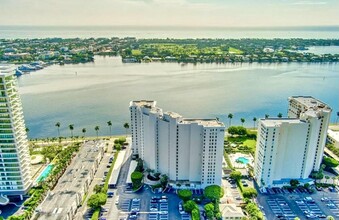 1701 S Flagler Dr in West Palm Beach, FL - Building Photo - Building Photo