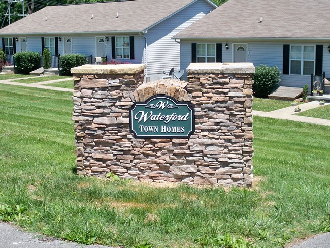 Waterford Townhomes in Johnson City, TN - Building Photo - Other