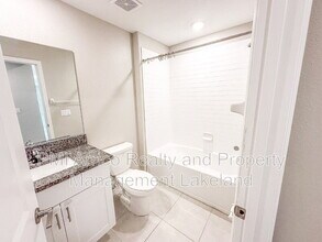 1792 Yellow Trl in Lakeland, FL - Building Photo - Building Photo