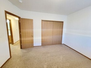 193 S Empress Dr in Pueblo West, CO - Building Photo - Building Photo