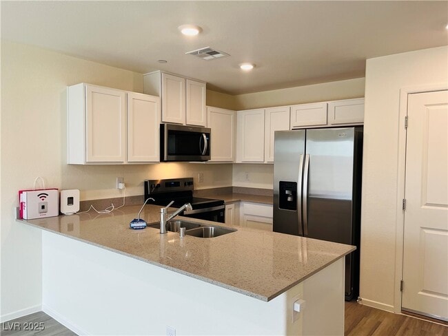 property at 10160 Mulberry Rdg St