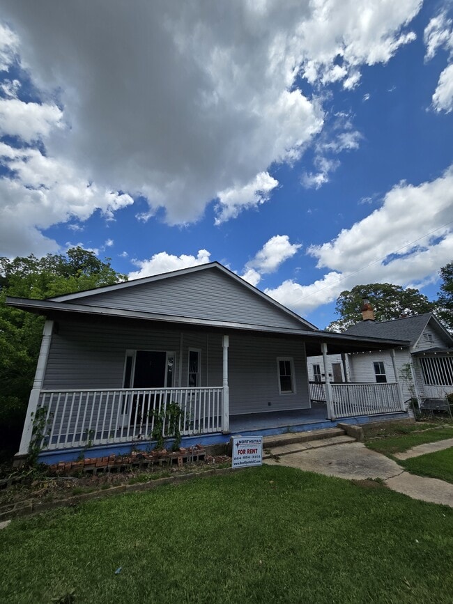 property at 233 E Cambridge Ave