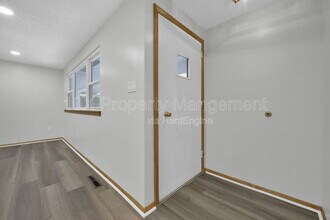 1638 Parkinson Dr in Reynoldsburg, OH - Building Photo - Building Photo