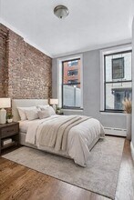 410 E 13th St, Unit 6F in New York, NY - Foto de edificio - Building Photo