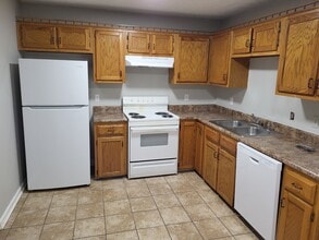 102 Kayla Dr in Berea, KY - Building Photo - Building Photo