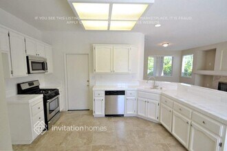 9396 Lakepoint Dr in Elk Grove, CA - Building Photo - Building Photo