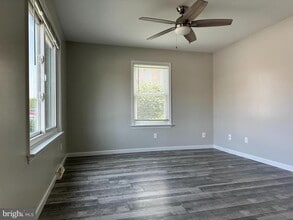 15 Windemere Ct in Elizabethtown, PA - Building Photo - Building Photo