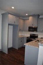 1005 G W Jackson Ave in Corsicana, TX - Building Photo - Building Photo