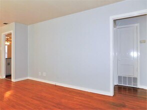 1124 Coit St in Denton, TX - Building Photo - Building Photo